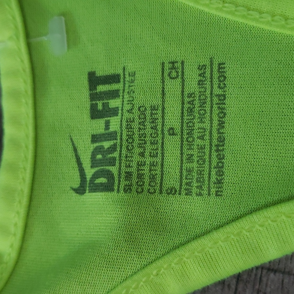 Nike Dri-fit Tank Top - Picture 3 of 7